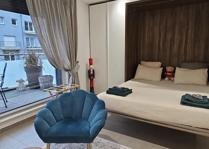 With Andrea&samantha Appartamento